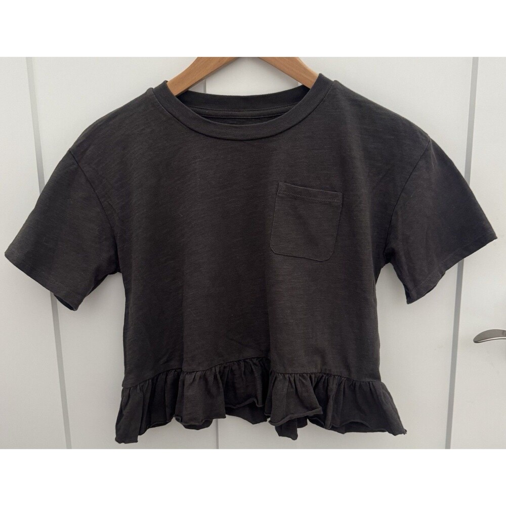 Treasure & Bond Girls 10/12 Short Sleeved Ruffle Hem Top Dark Gray